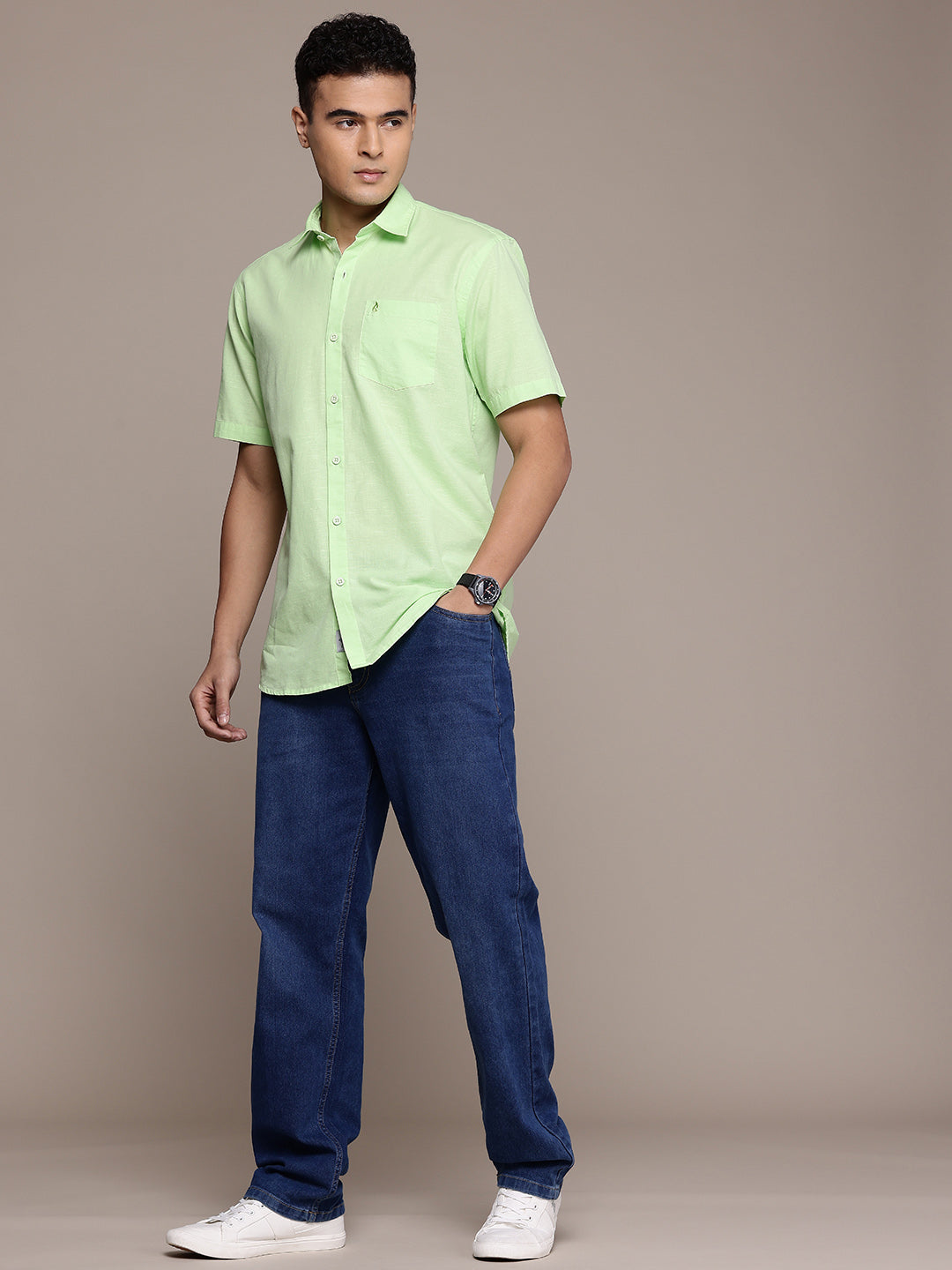 Men’s Light Green Linen Half Sleeves Casual Shirt