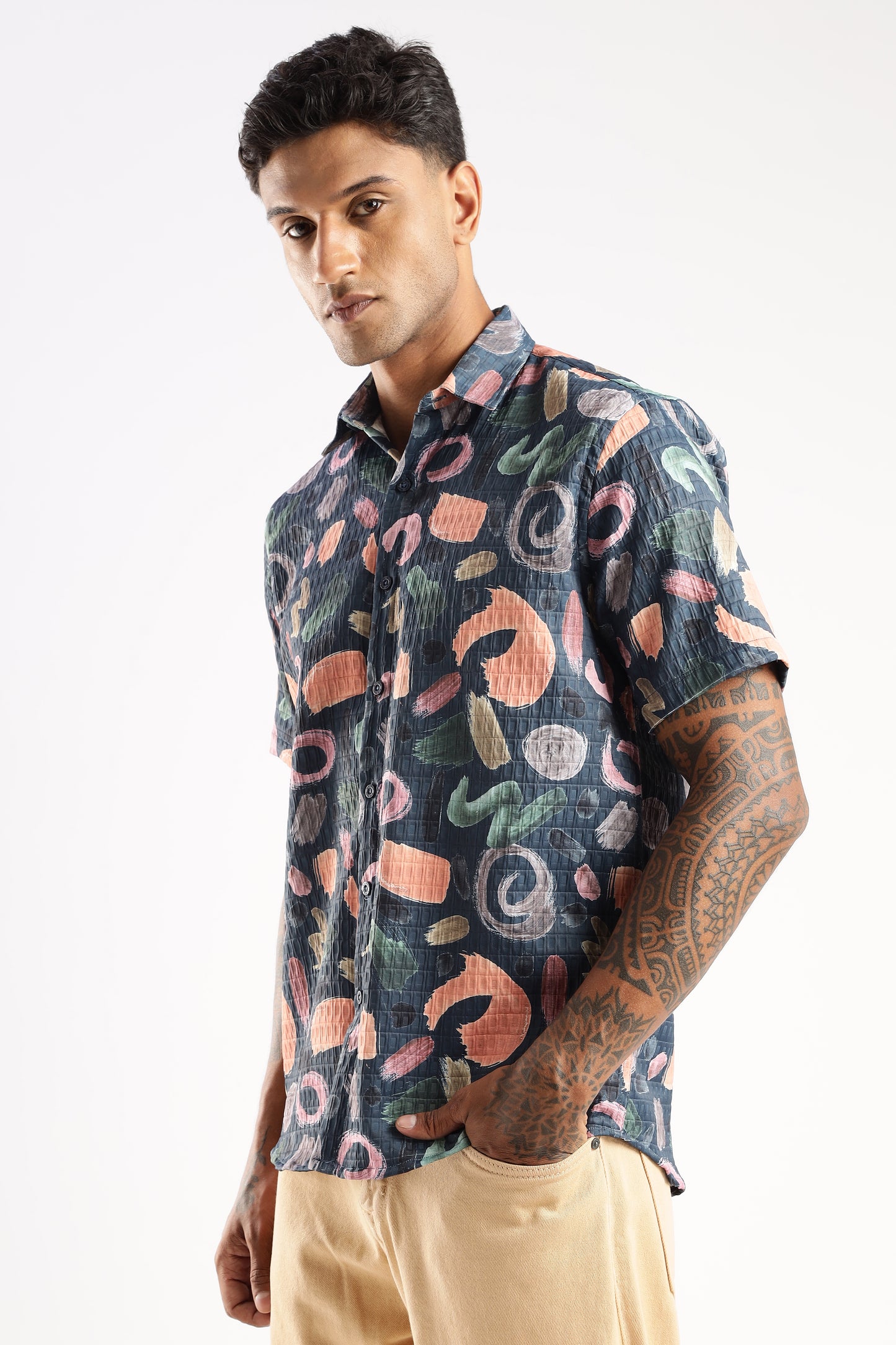 Men’s Abstract Confetti Print Short-Sleeve Shirt – Navy