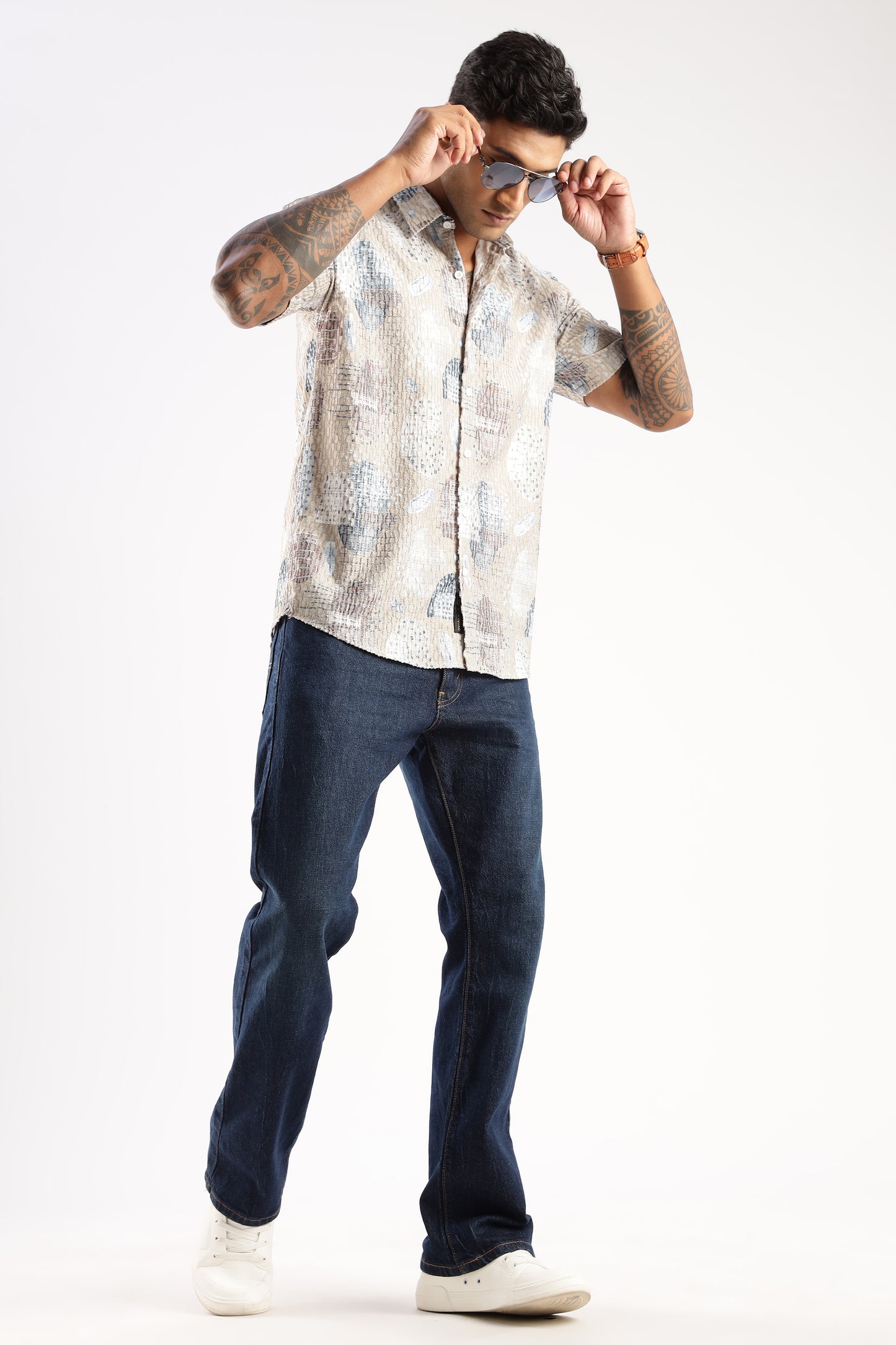 Men’s Seersucker-Texture Abstract Print Short-Sleeve Shirt – Sand & Sky