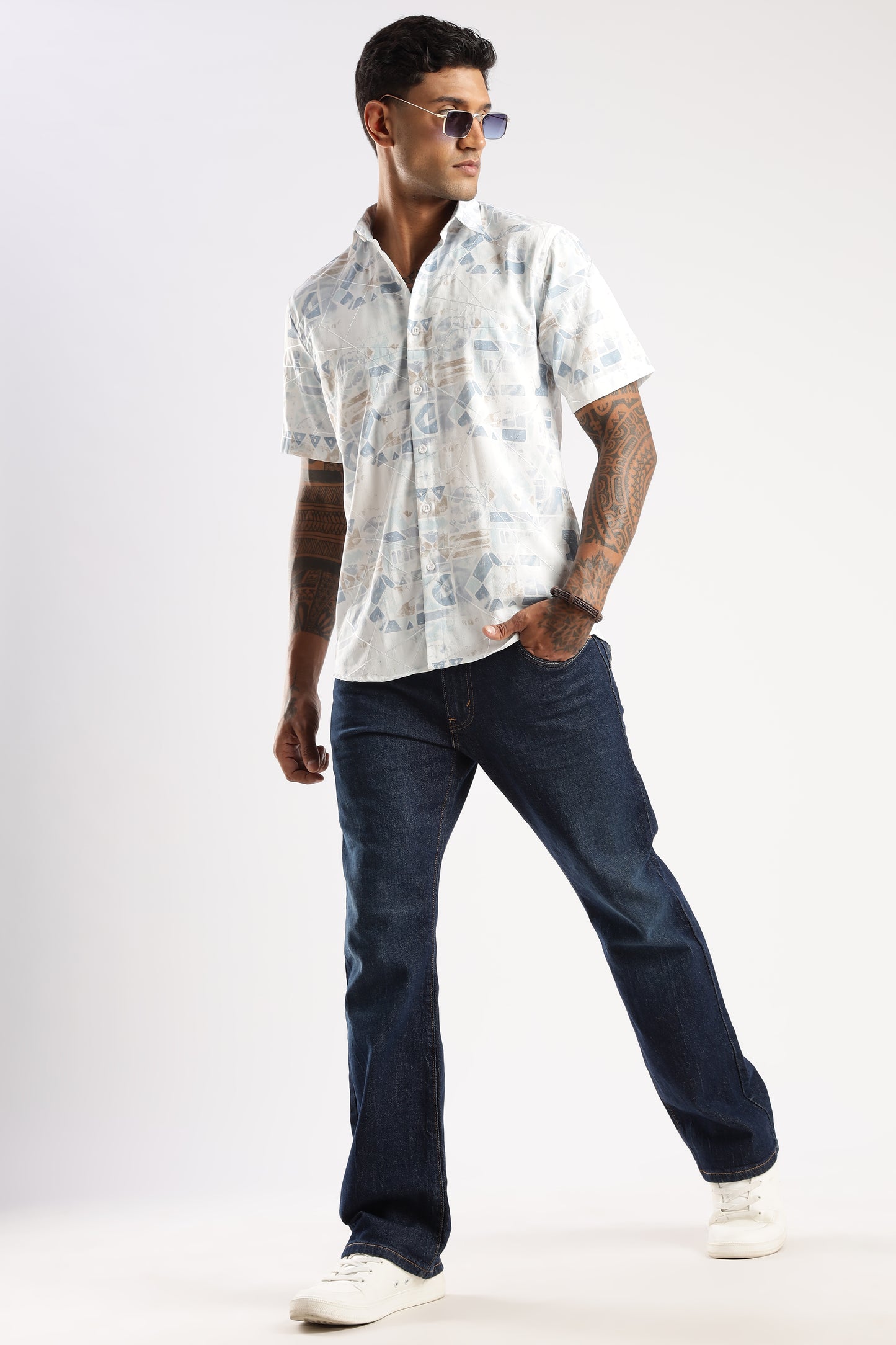 Men’s Pastel Geo Print Short-Sleeve Shirt – White & Ice Blue