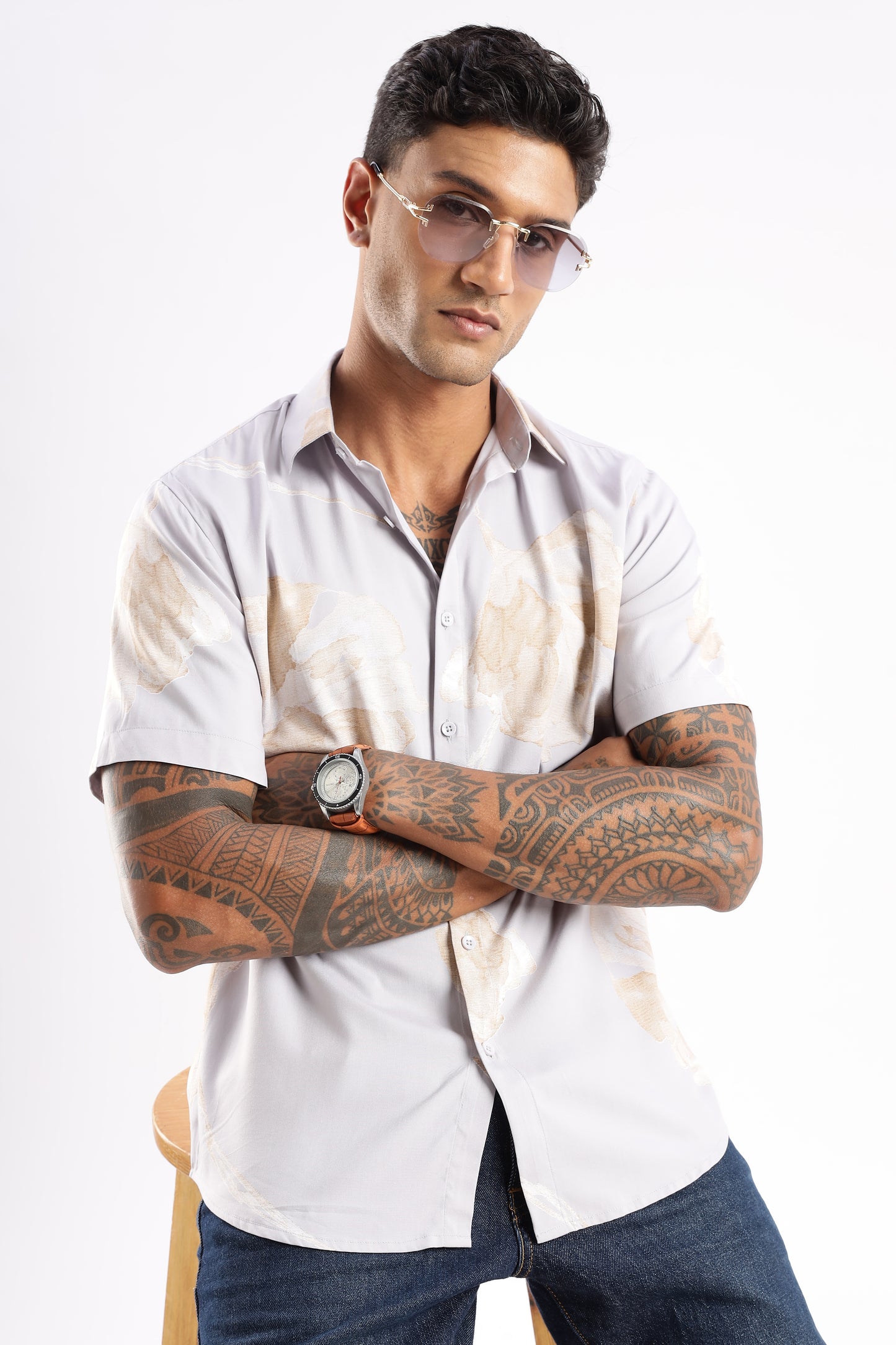 Men’s Minimal Botanical Placement Button-Down – Short Sleeves