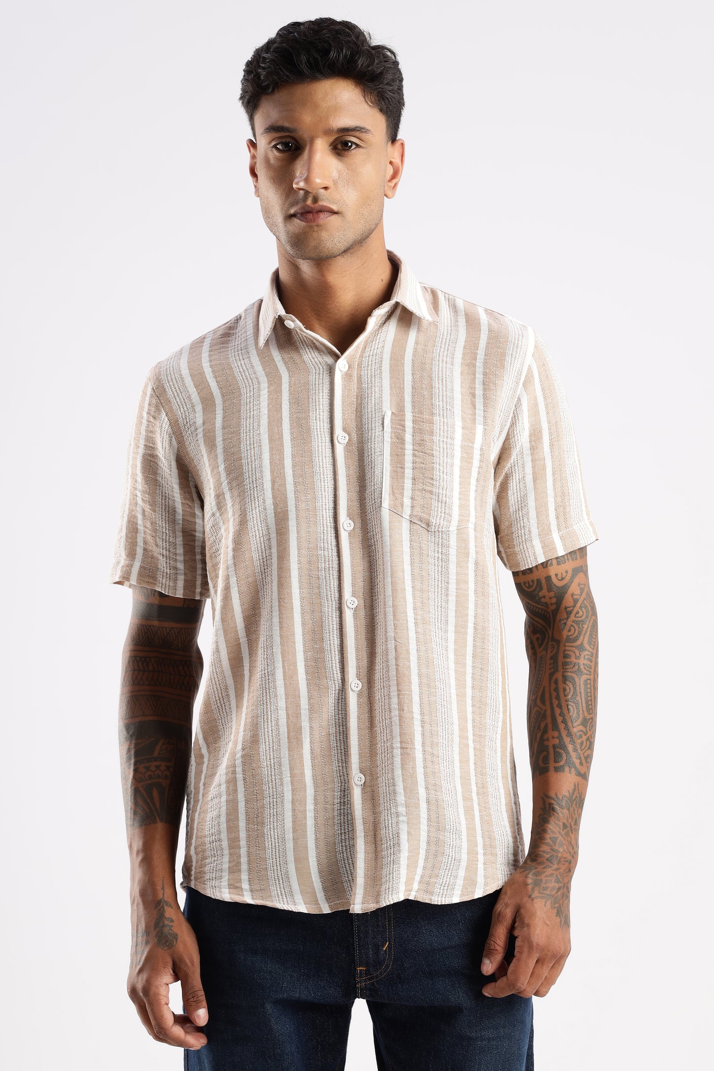 Men’s Linen-Look Vertical Stripe Short-Sleeve Shirt – Sand & White