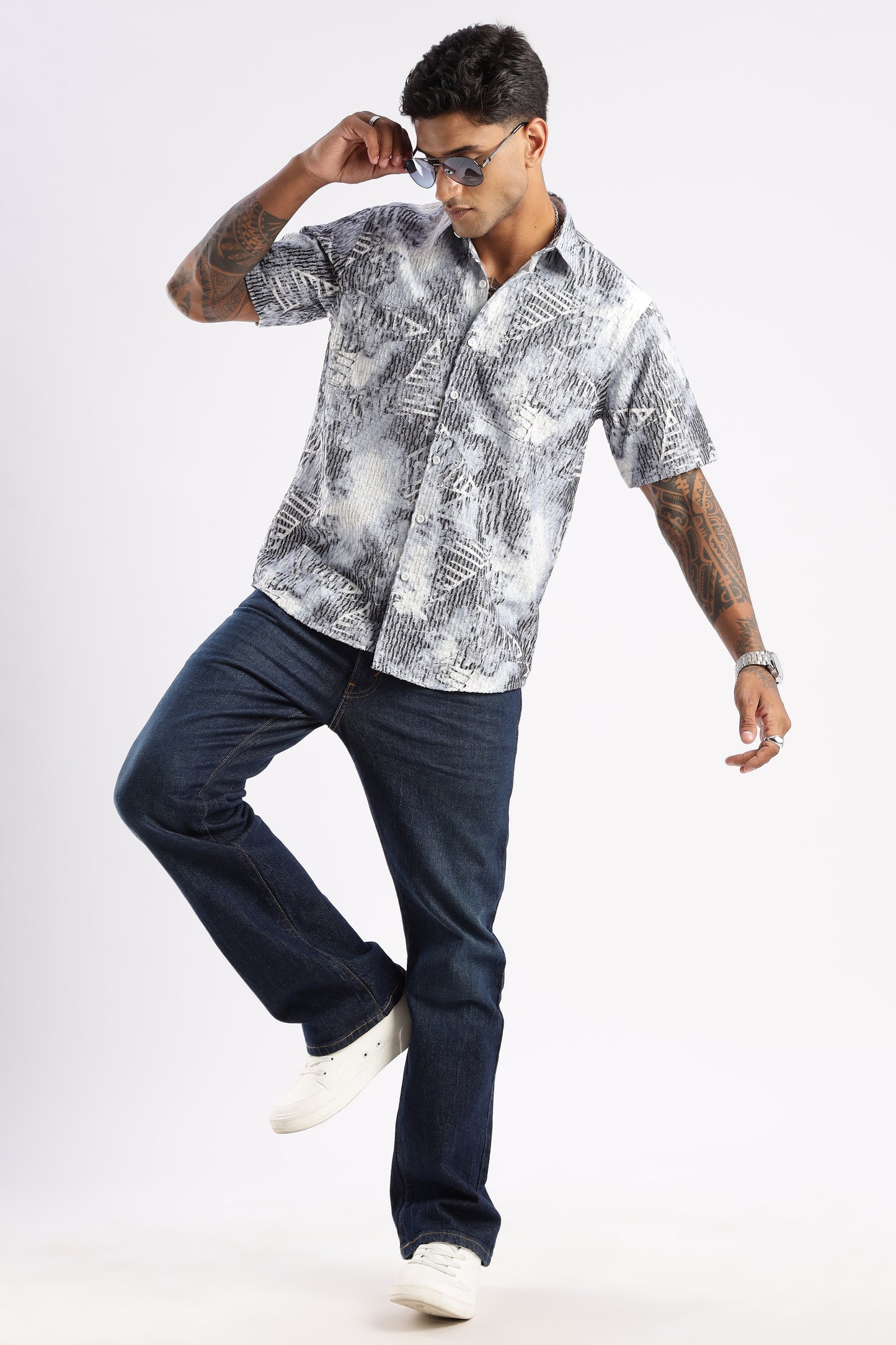 Men’s Monochrome Geo Brush Short-Sleeve Shirt – Charcoal/Grey