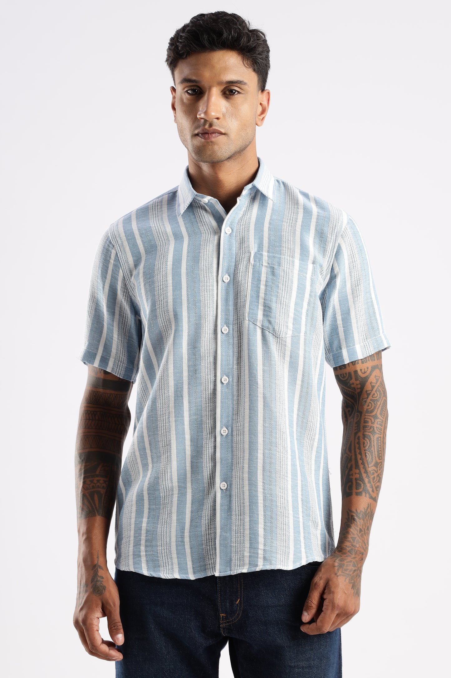 Men’s Linen-Look Vertical Stripe Short-Sleeve Shirt – Sky & White