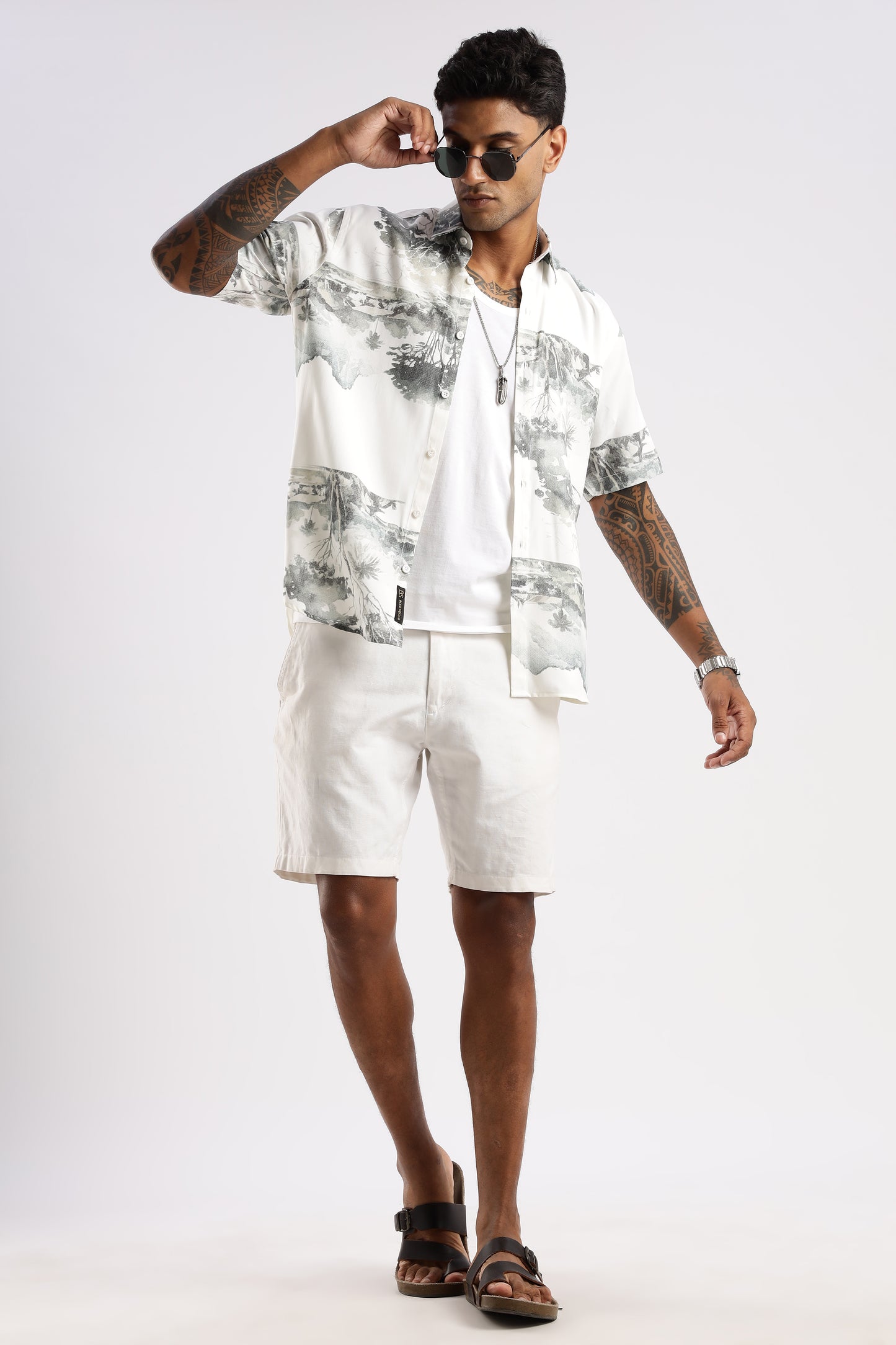 Men’s Painterly Horizon Print Button-Down – Short Sleeves