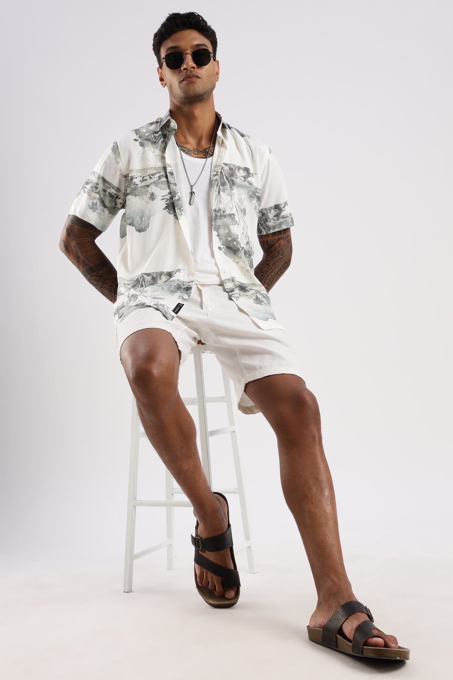 Men’s Painterly Horizon Print Button-Down – Short Sleeves