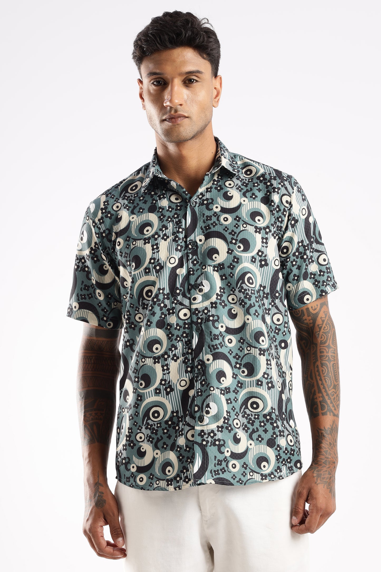 Men’s Retro-Geo Concentric Print Short-Sleeve Shirt – Teal & Ivory