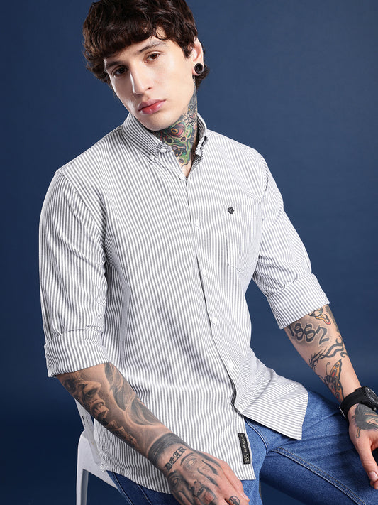 White & Charcoal Vertical-Stripe Oxford Shirt – Button-Down Collar