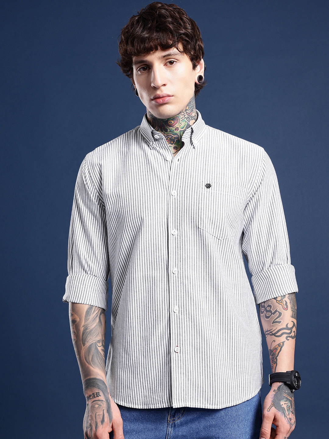 White & Charcoal Vertical-Stripe Oxford Shirt – Button-Down Collar