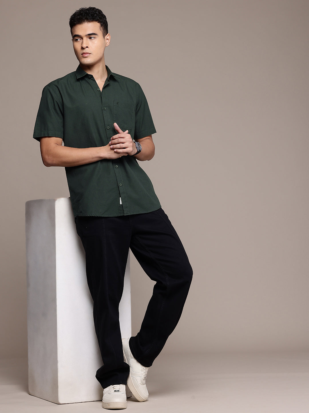 Men’s Dark Green Linen Half Sleeves Casual Shirt