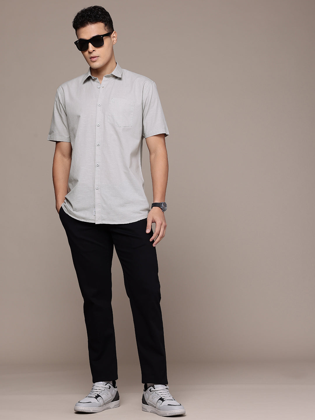 Men’s Light Grey Linen Half Sleeves Casual Shirt