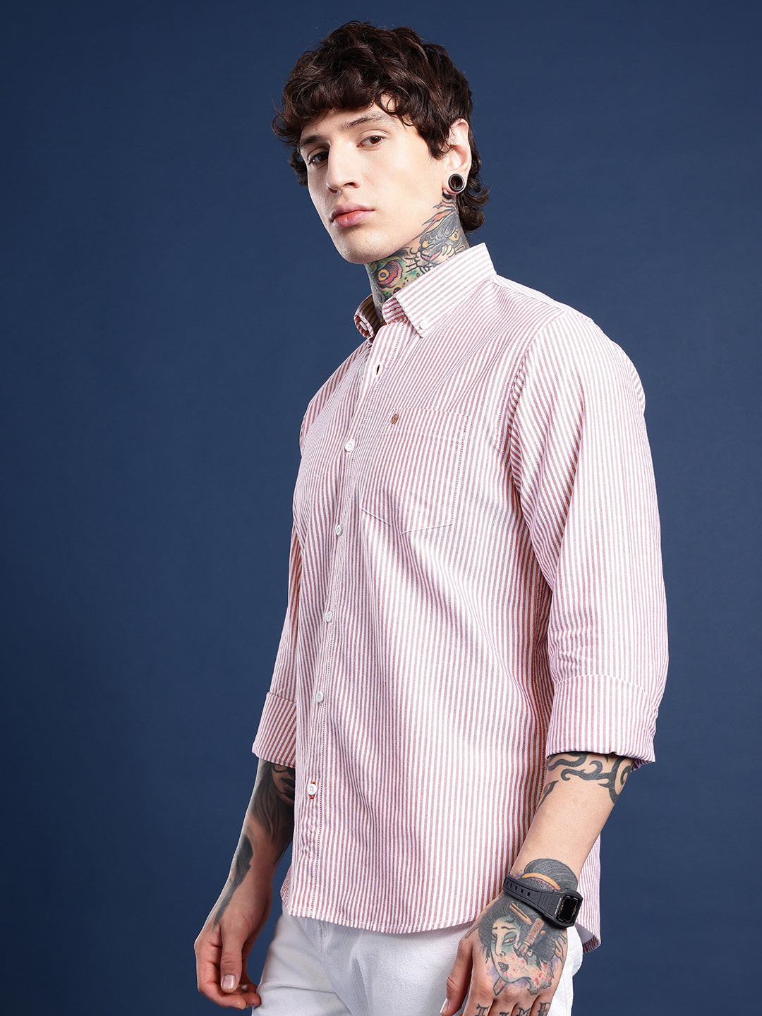 White & Maroon Pinstripe Oxford Shirt – Button-Down Collar