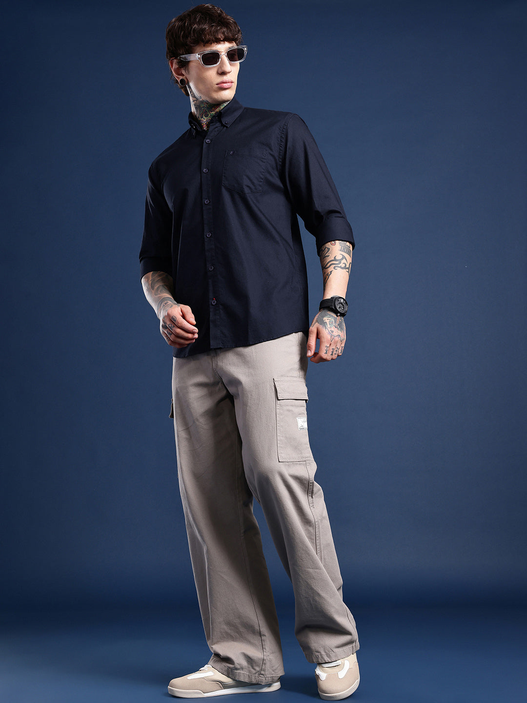 Navy Oxford Cotton Shirt – Button-Down Collar & Chest Pocket