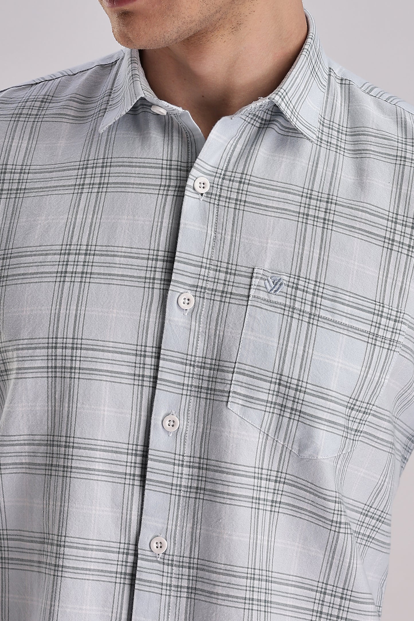 Men’s Plaid Long-Sleeve Shirt – Light Blue & Grey