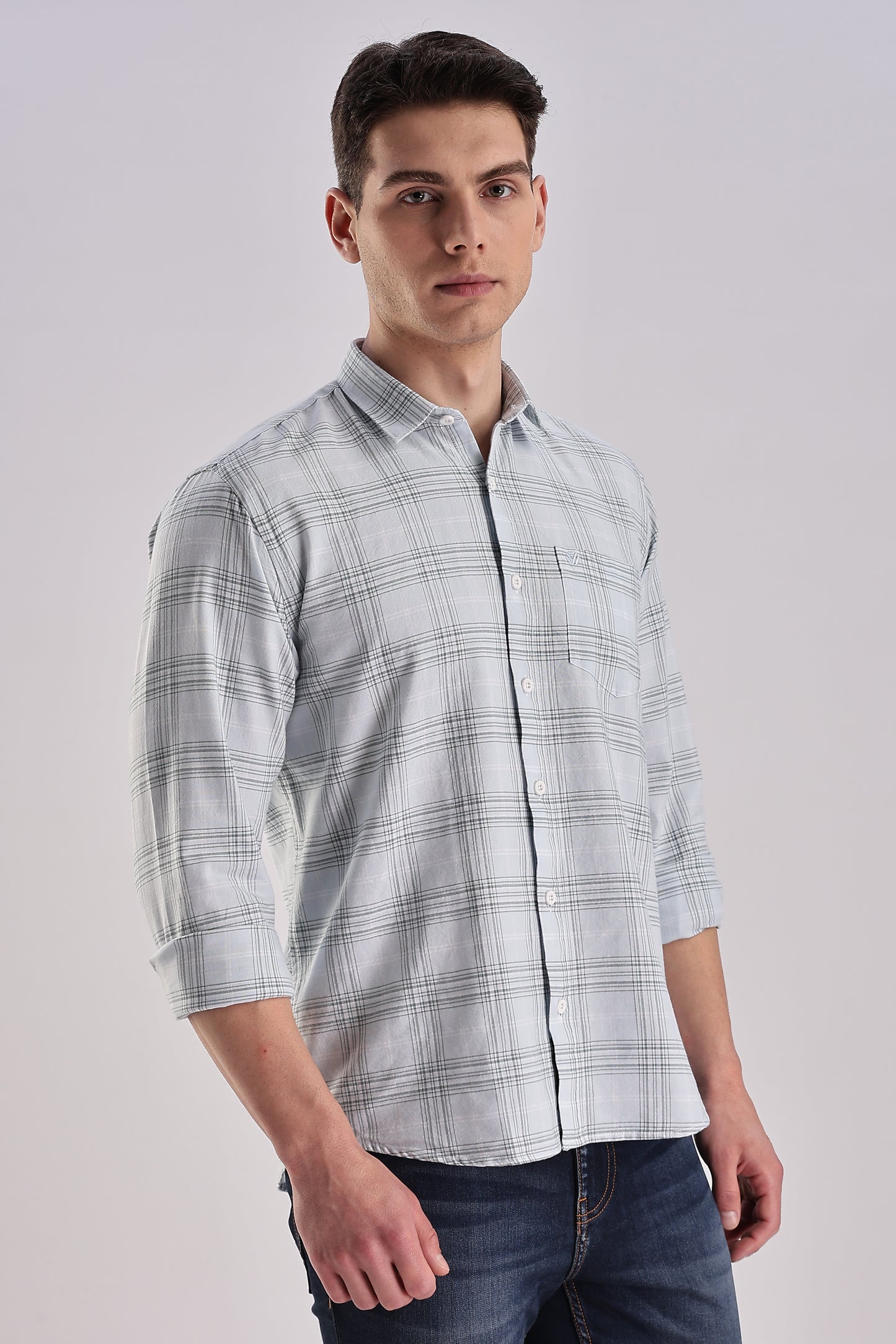 Men’s Plaid Long-Sleeve Shirt – Light Blue & Grey