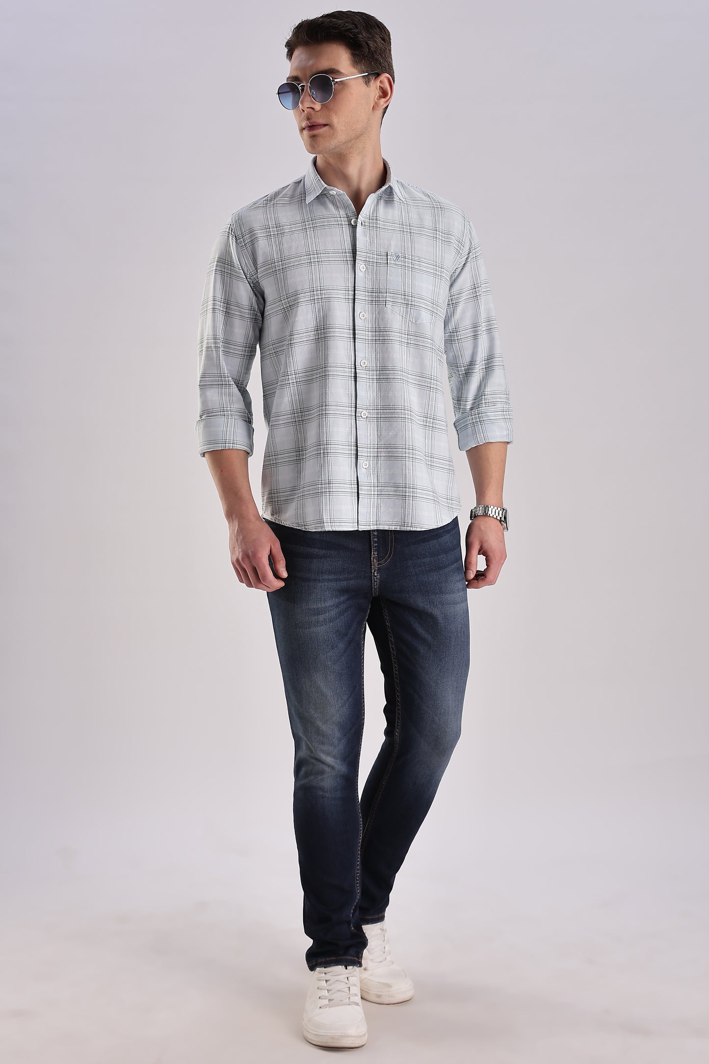 Men’s Plaid Long-Sleeve Shirt – Light Blue & Grey