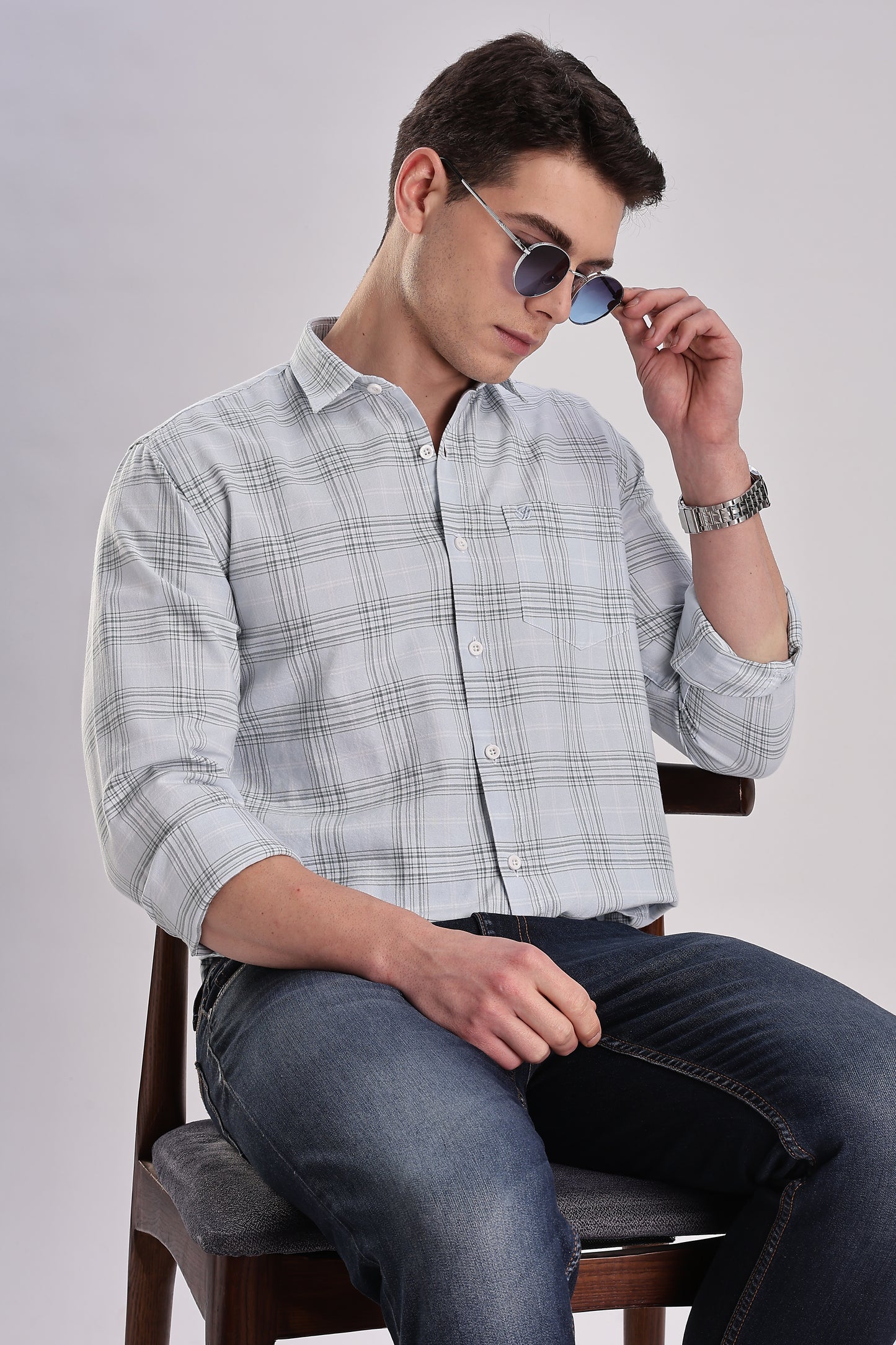 Men’s Plaid Long-Sleeve Shirt – Light Blue & Grey