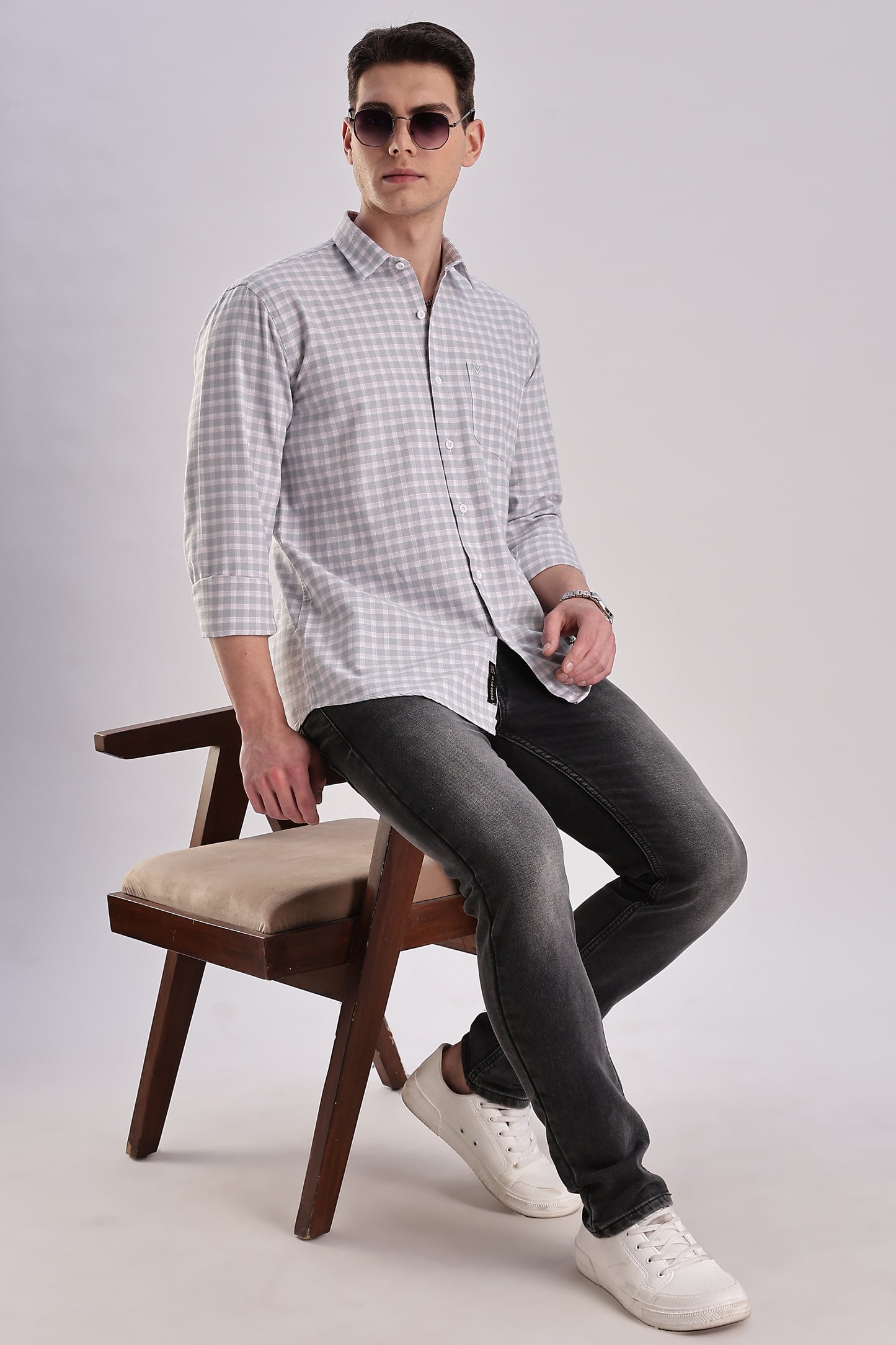 Men’s Gingham Check Long-Sleeve Shirt – Grey & White