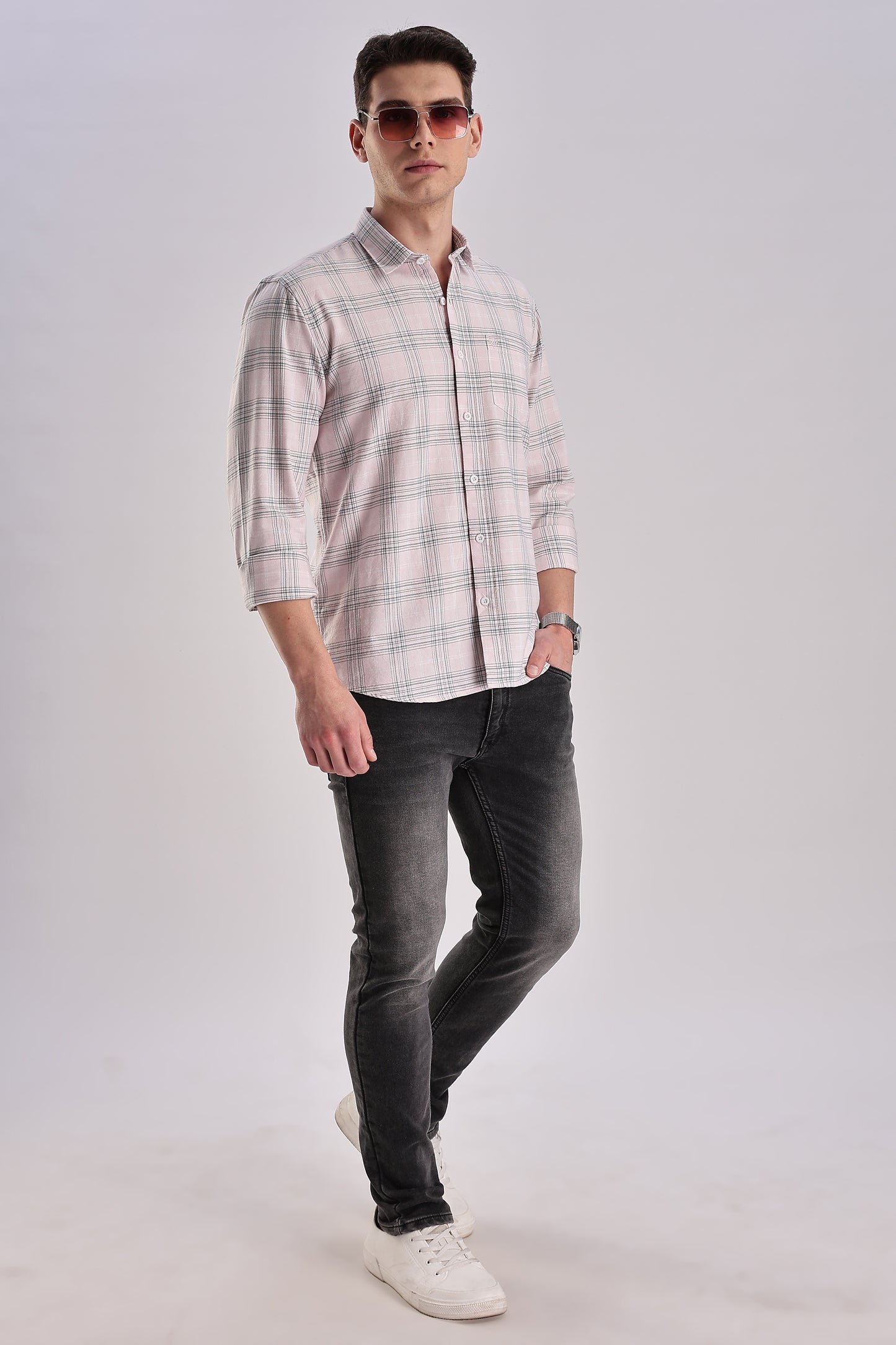 Men’s Plaid Long-Sleeve Shirt – Soft Pink & Grey