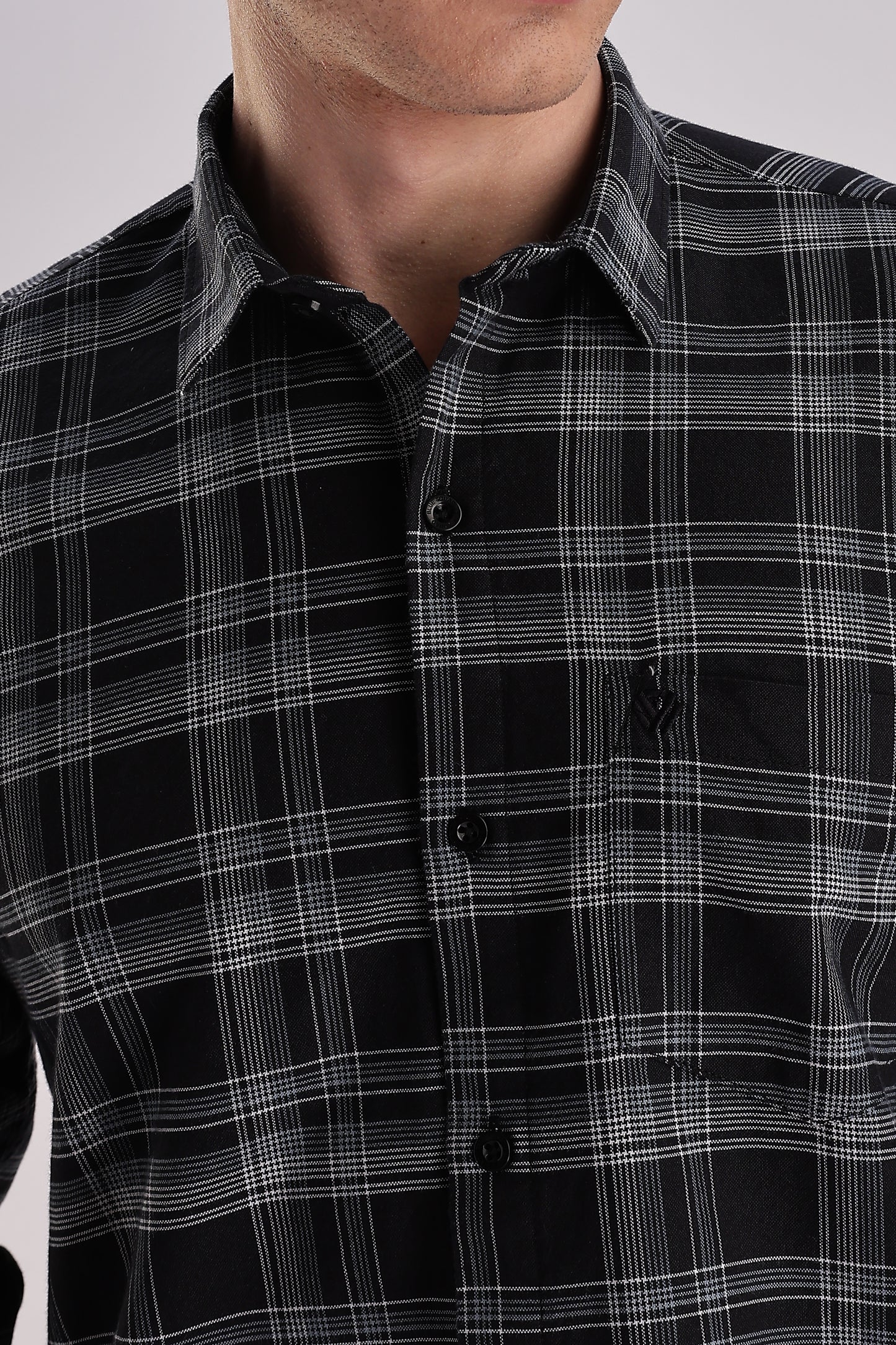 Men’s Brushed Plaid Long-Sleeve Shirt – Black & White Grid