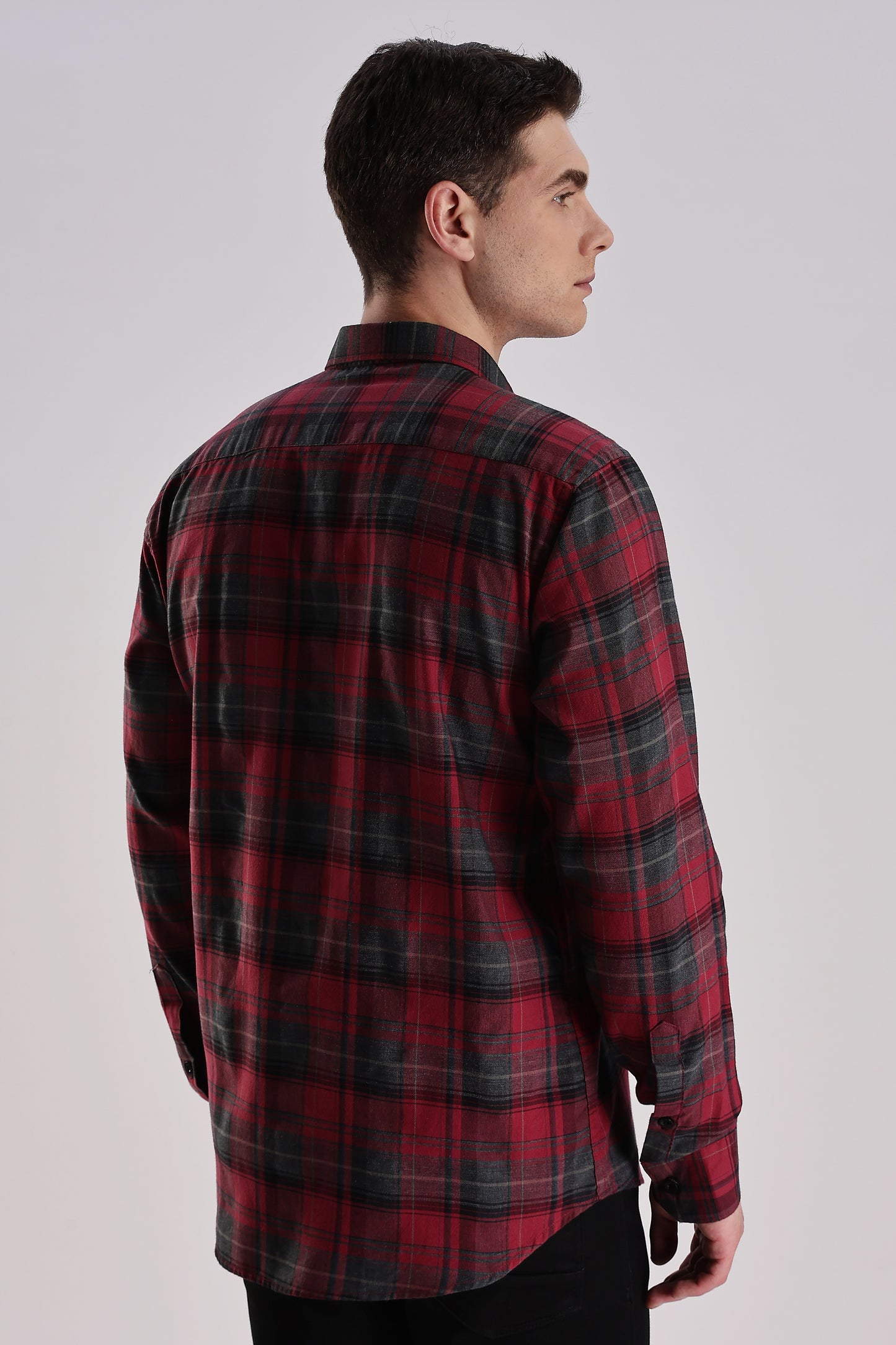 Men’s Brushed Plaid Long-Sleeve Shirt – Red & Charcoal
