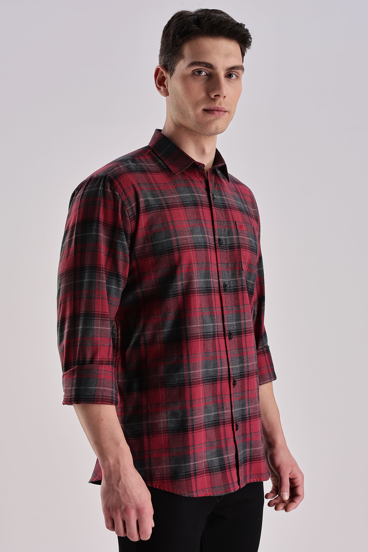 Men’s Brushed Plaid Long-Sleeve Shirt – Red & Charcoal