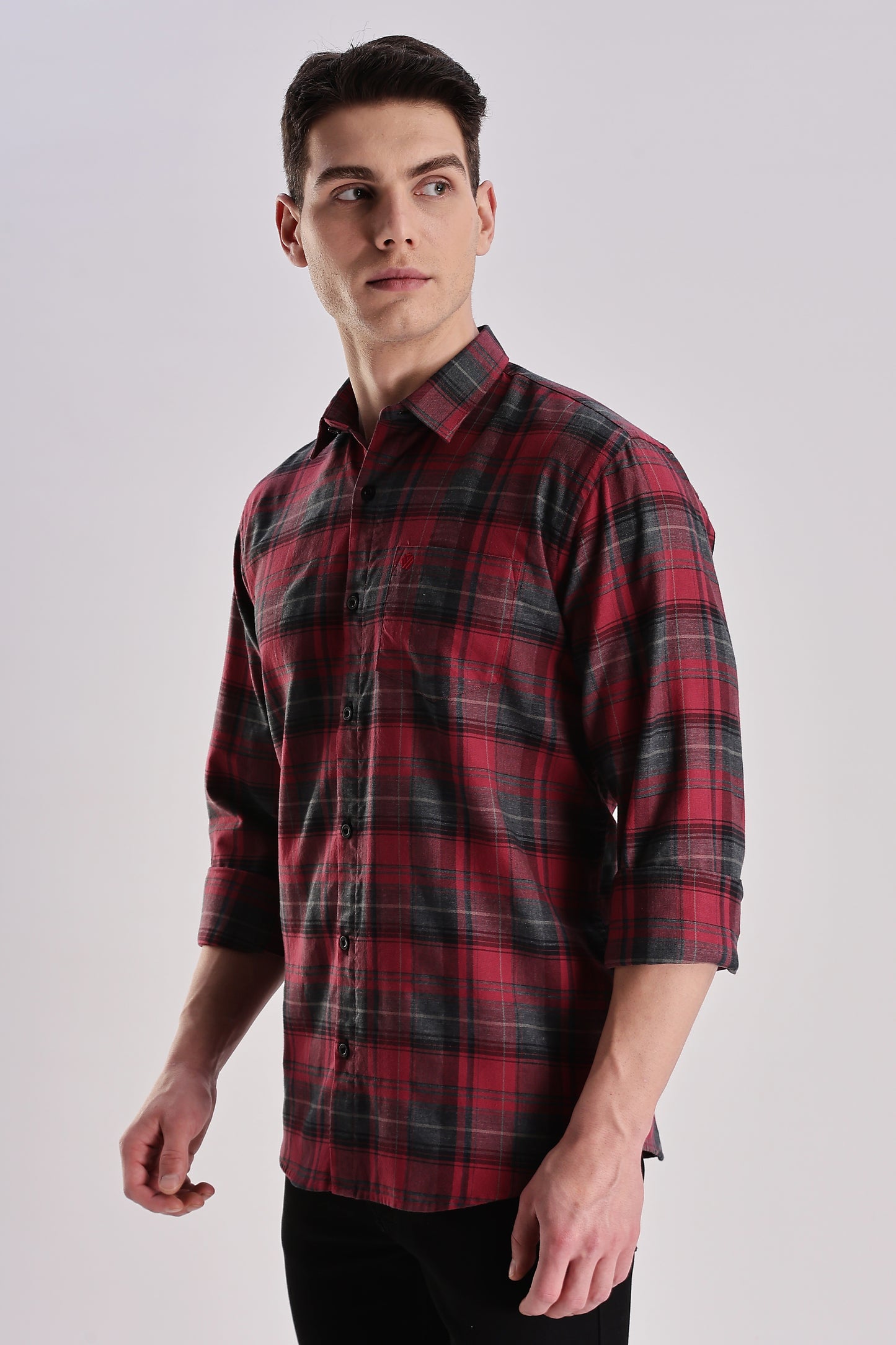 Men’s Brushed Plaid Long-Sleeve Shirt – Red & Charcoal