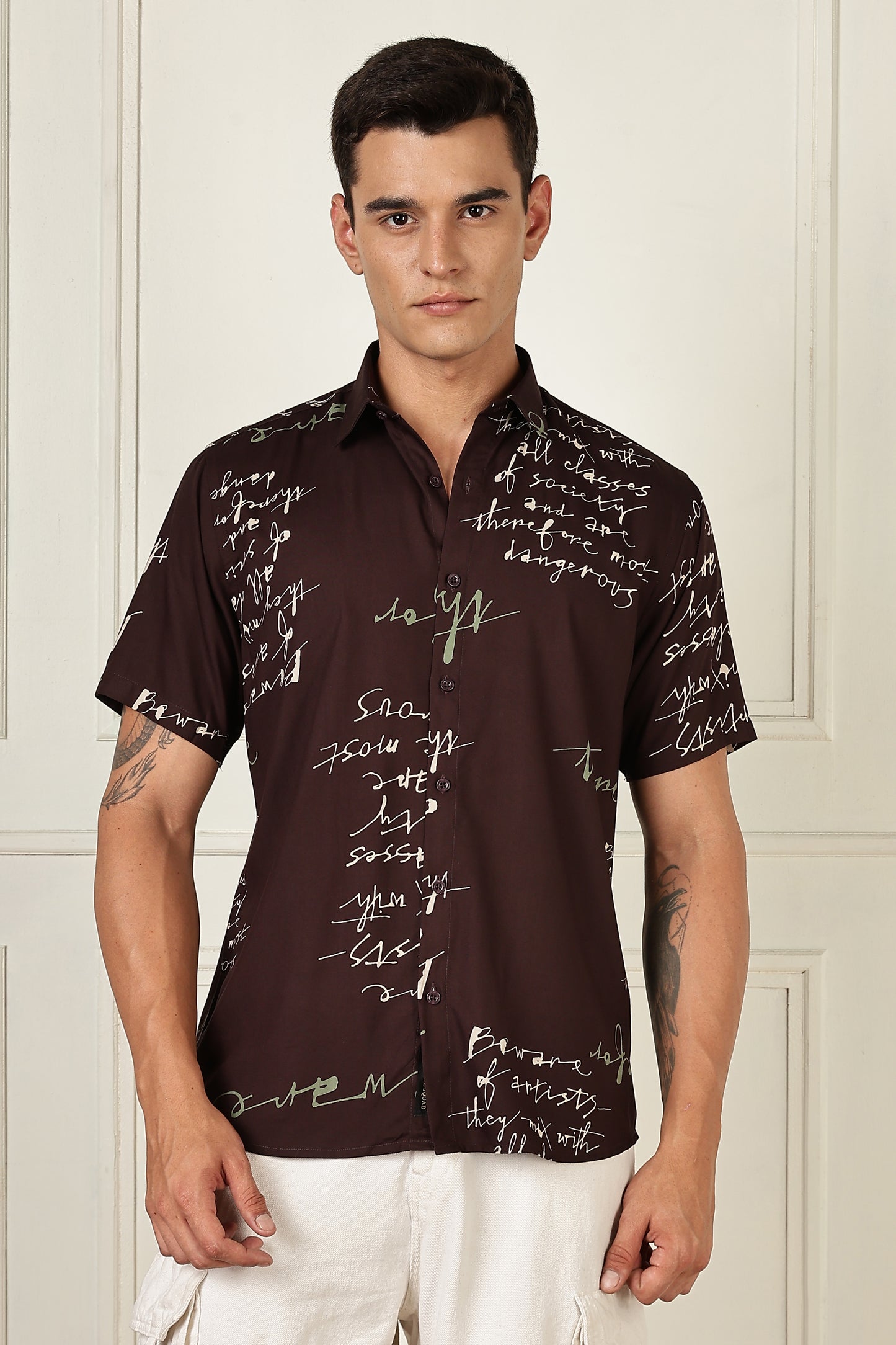 Men’s Handwritten Script Print Short-Sleeve Shirt – Burgundy/Sage