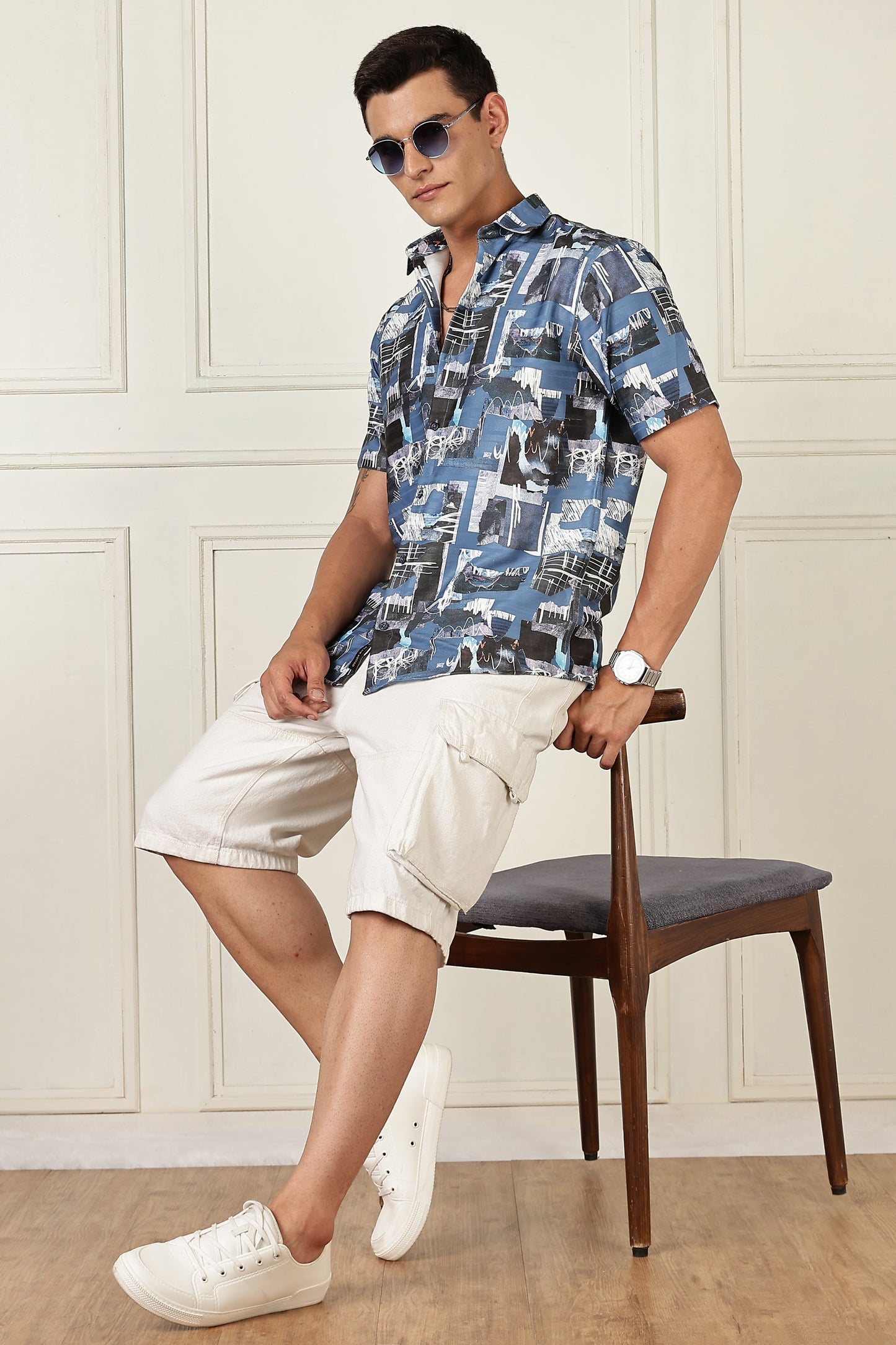 Men’s Urban Photo-Collage Print Short-Sleeve Shirt – Indigo/Black