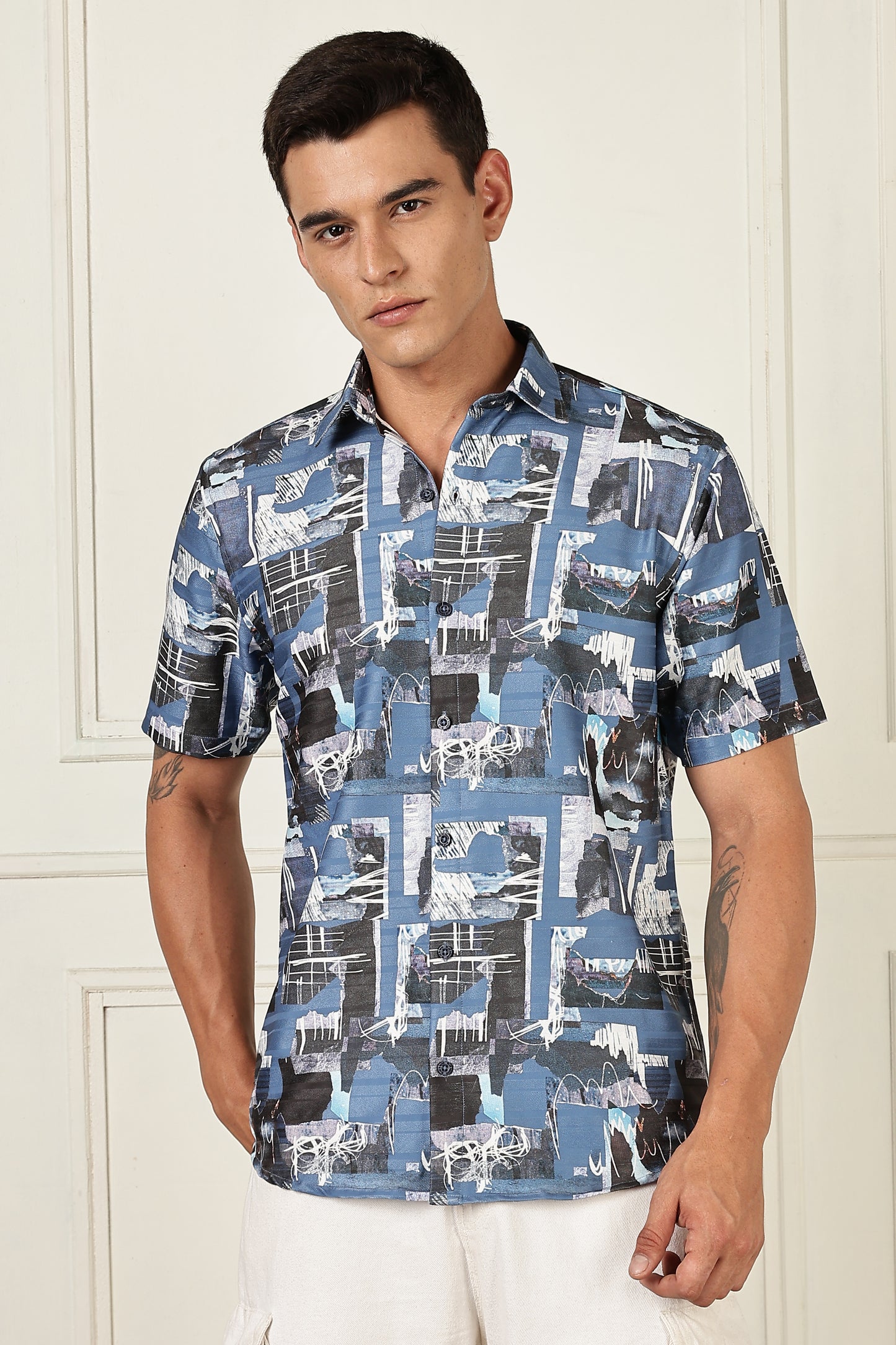 Men’s Urban Photo-Collage Print Short-Sleeve Shirt – Indigo/Black