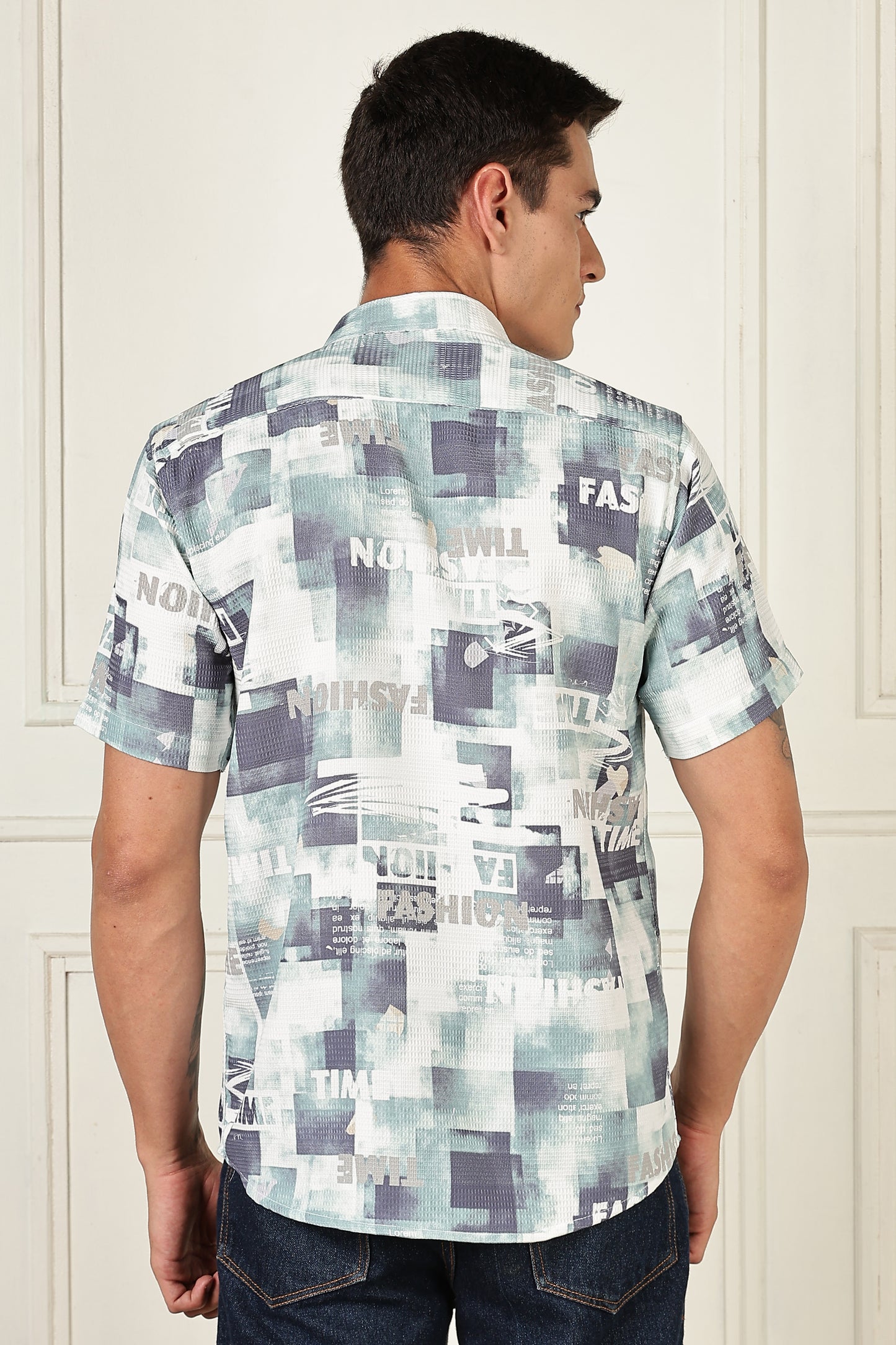 Men’s Typography Collage Print Short-Sleeve Shirt – Seafoam/Slate