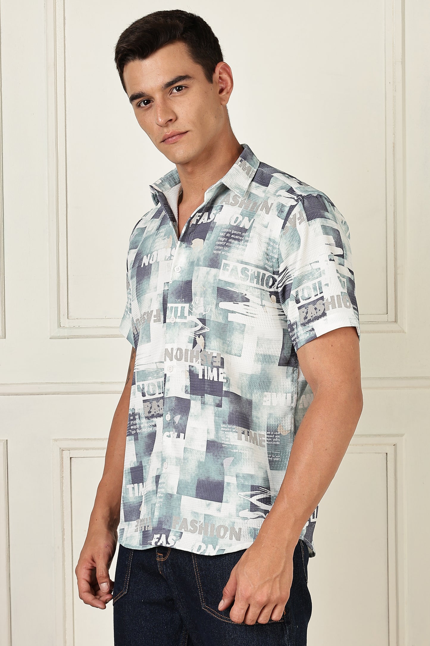 Men’s Typography Collage Print Short-Sleeve Shirt – Seafoam/Slate