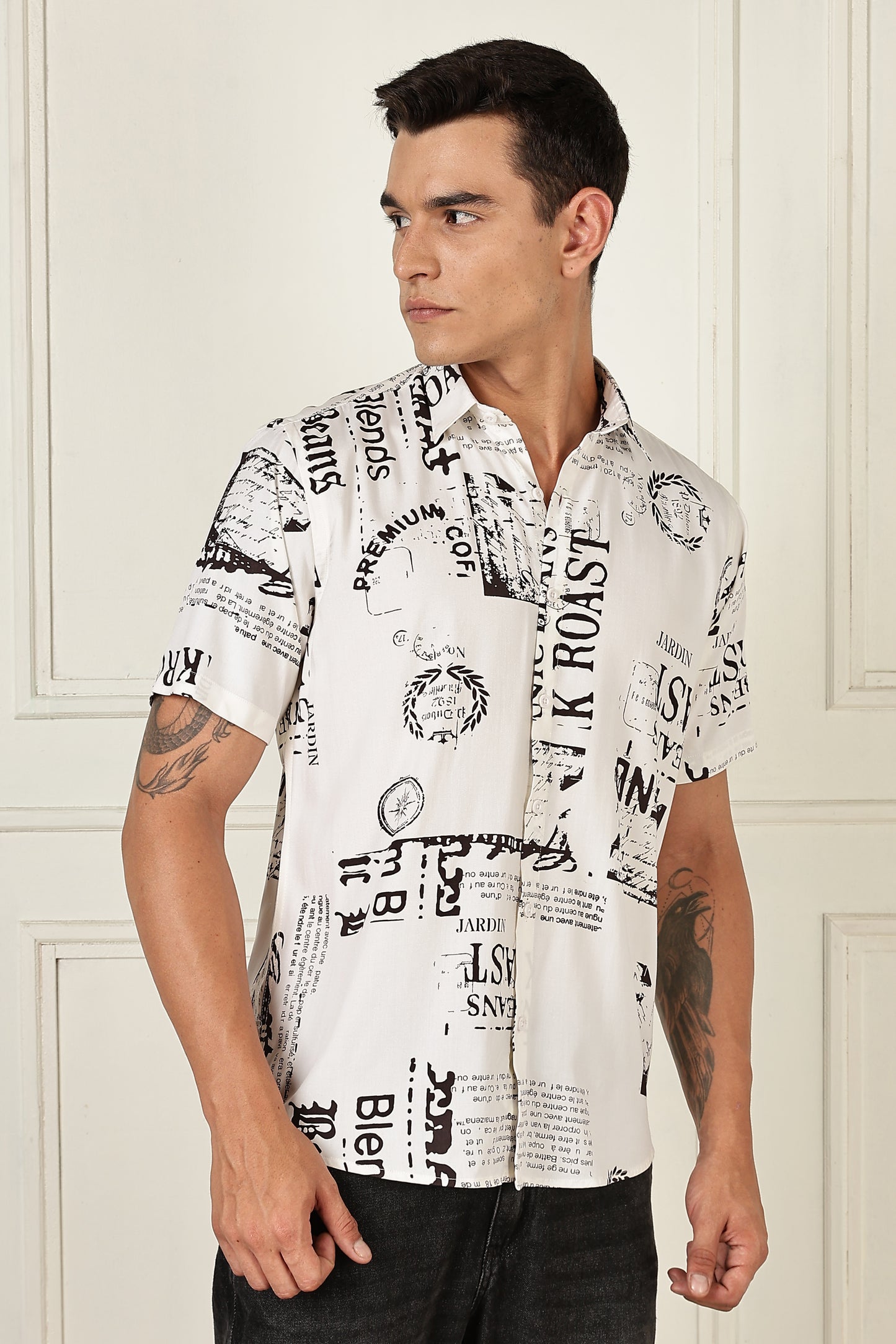 Men’s Coffee Newspaper Typography Print Short-Sleeve Shirt – White/Black