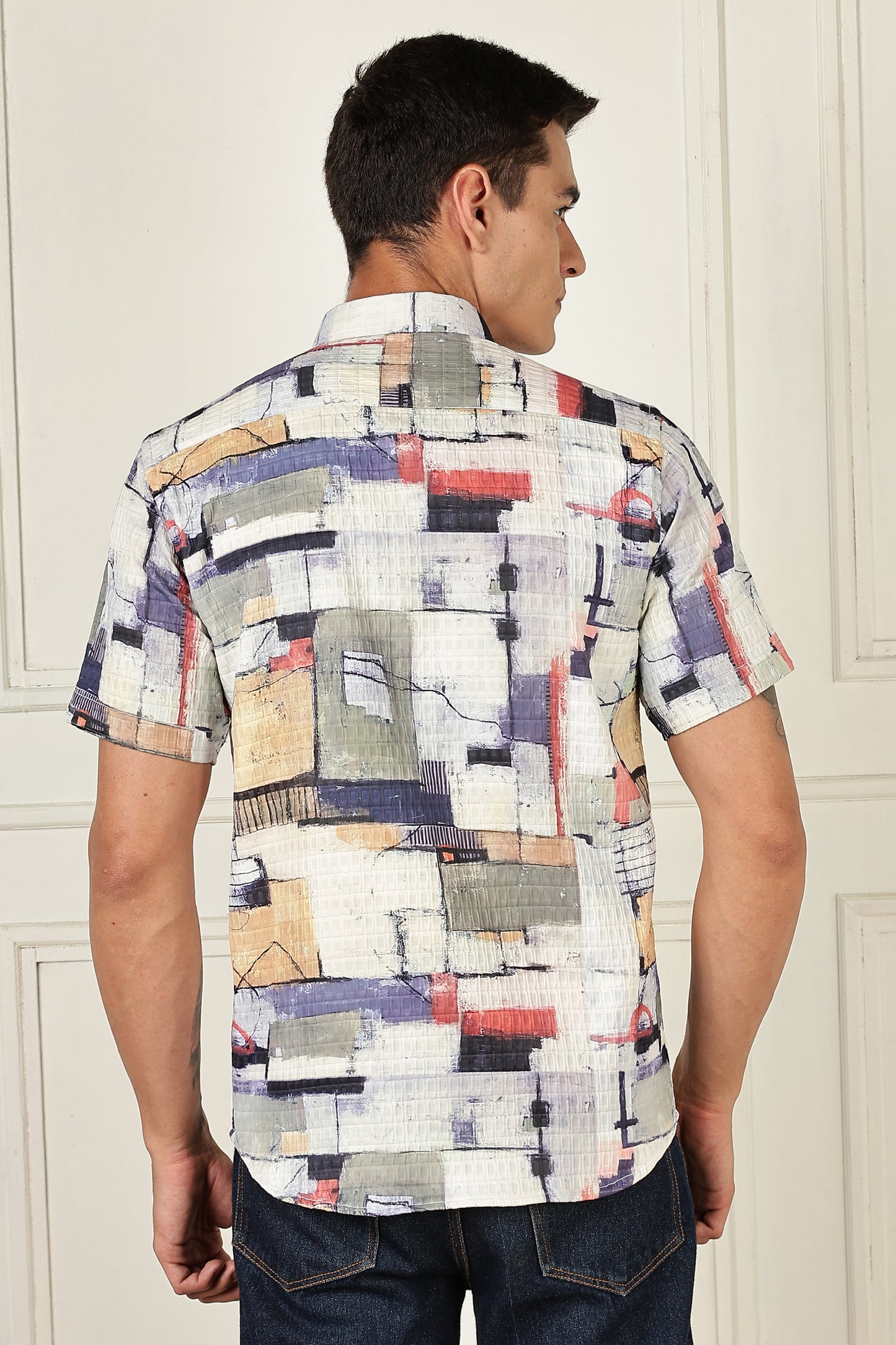 Men’s Painterly Block Print Short-Sleeve Shirt with Woven Grid Texture