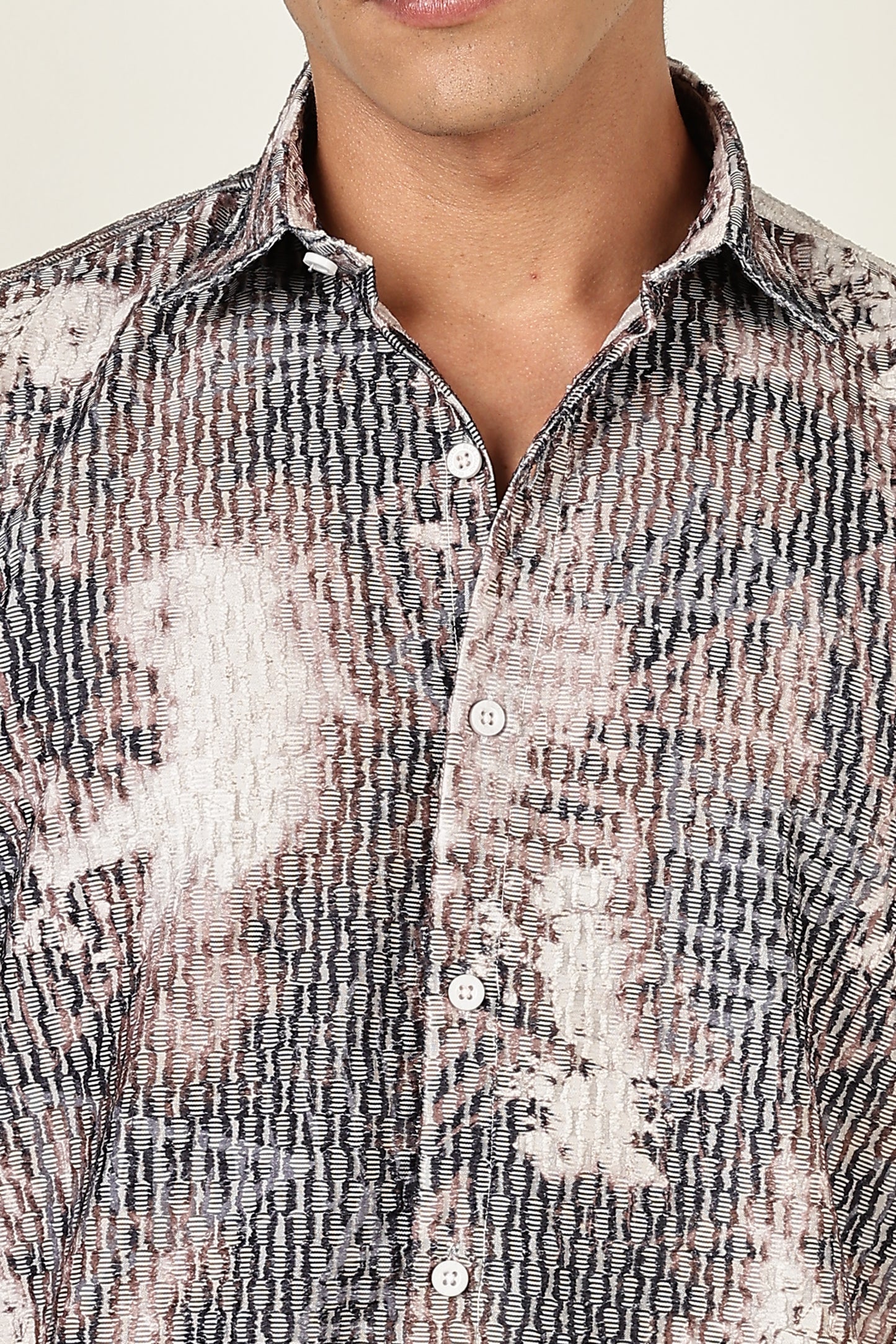 Men’s Abstract Brushstroke Printed Short-Sleeve Shirt – Charcoal & Taupe