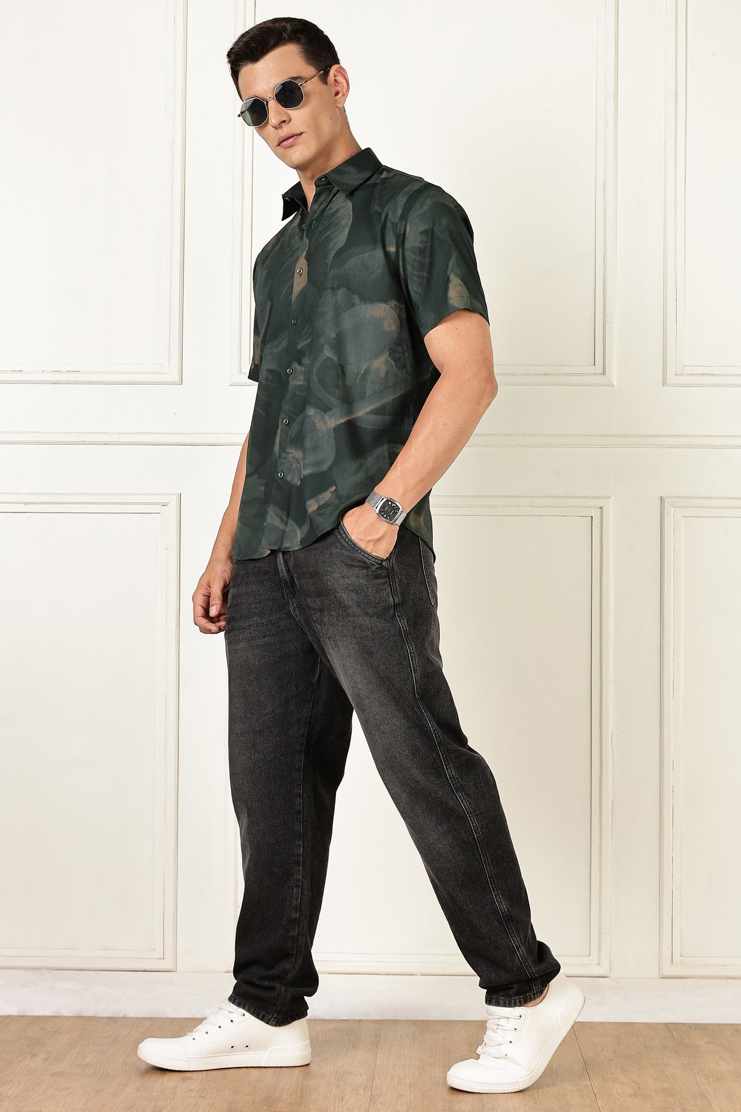 Men’s Shadow Floral Print Short-Sleeve Shirt – Forest/Moss