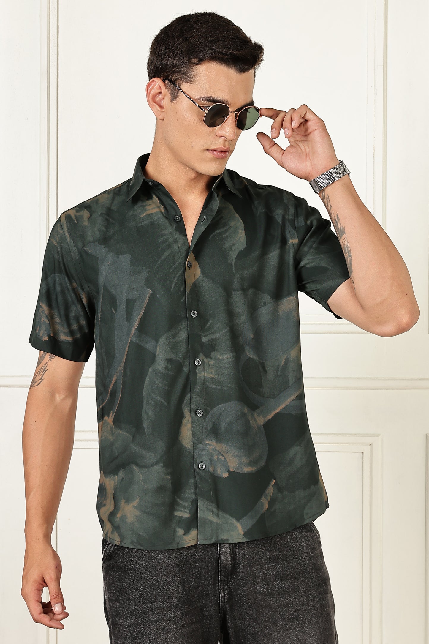 Men’s Shadow Floral Print Short-Sleeve Shirt – Forest/Moss
