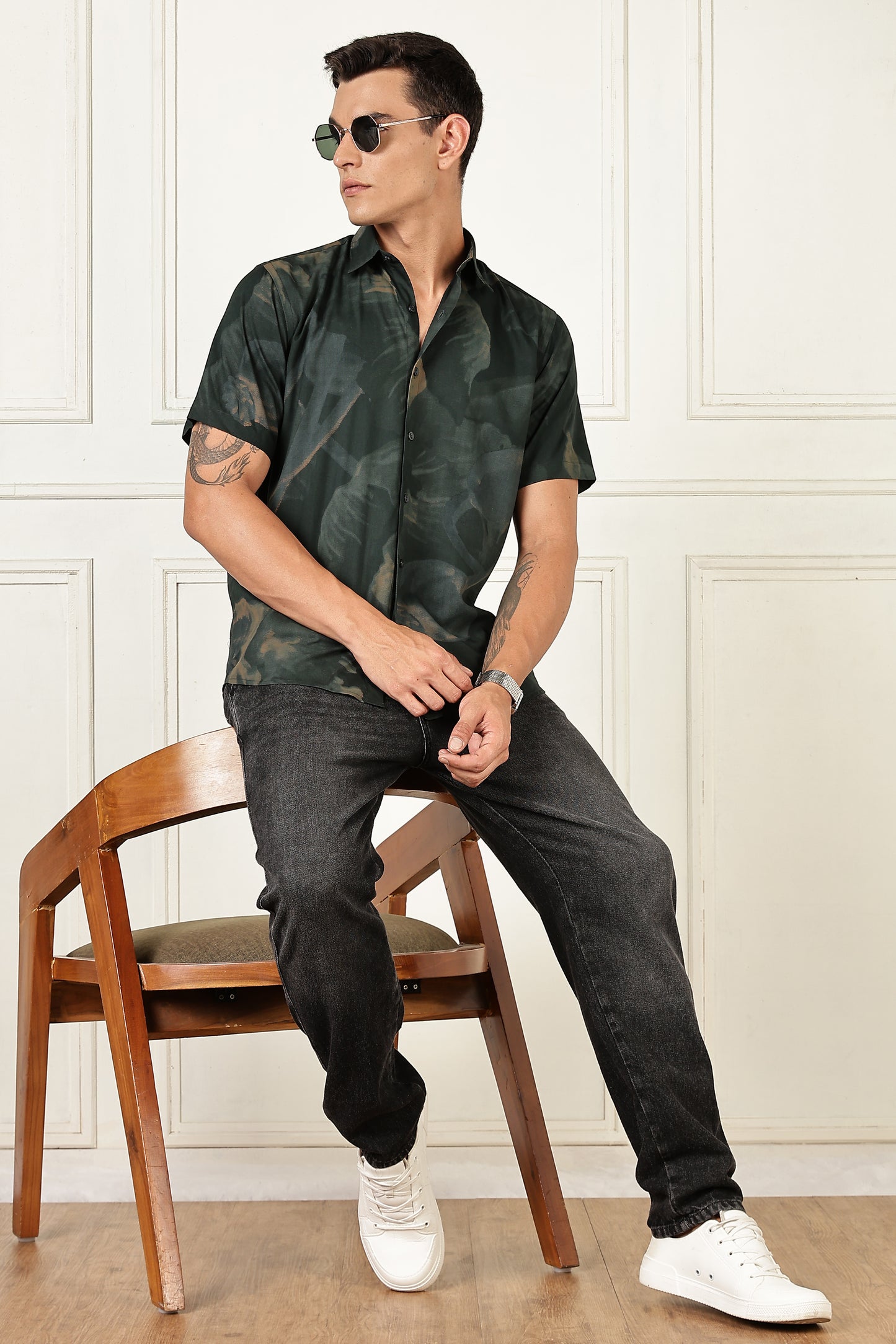 Men’s Shadow Floral Print Short-Sleeve Shirt – Forest/Moss