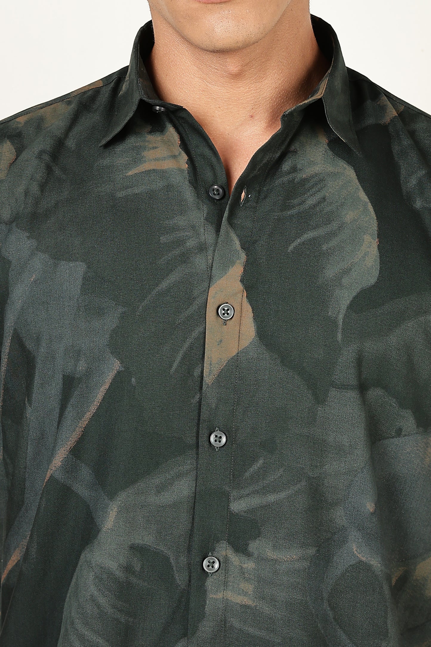 Men’s Shadow Floral Print Short-Sleeve Shirt – Forest/Moss