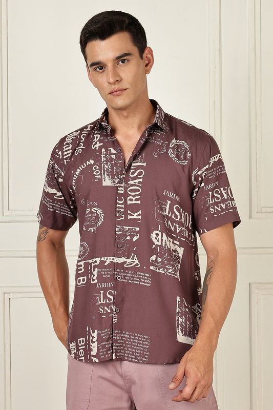 Men’s Coffee Newspaper Typography Print Short-Sleeve Shirt – Mauve/Ivory