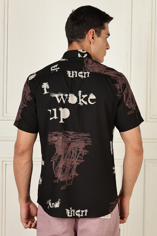 Men’s Distressed Typography Print Short-Sleeve Shirt – Black/Rose